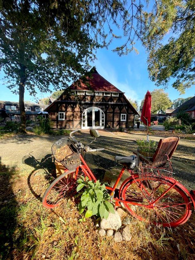 Ihr Ferien Hotel Brunnenhof Suhlendorf Экстерьер фото