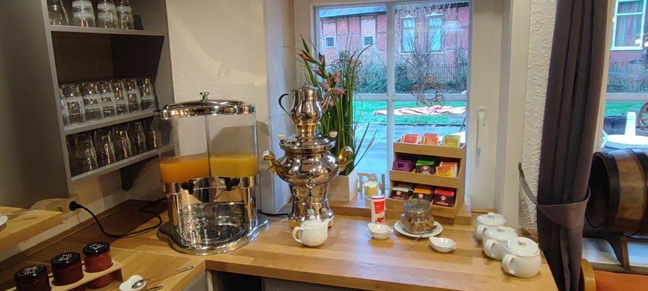 Ihr Ferien Hotel Brunnenhof Suhlendorf Экстерьер фото