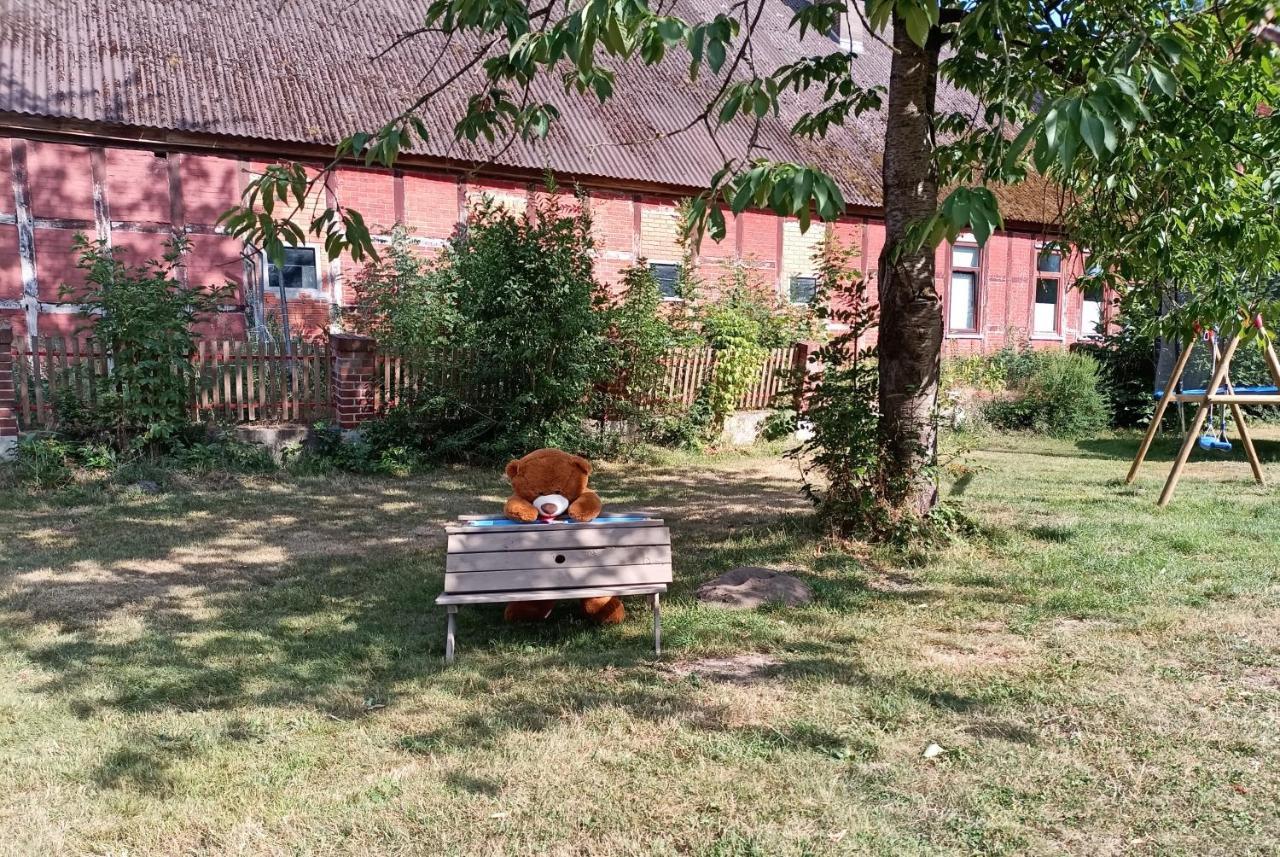 Ihr Ferien Hotel Brunnenhof Suhlendorf Экстерьер фото
