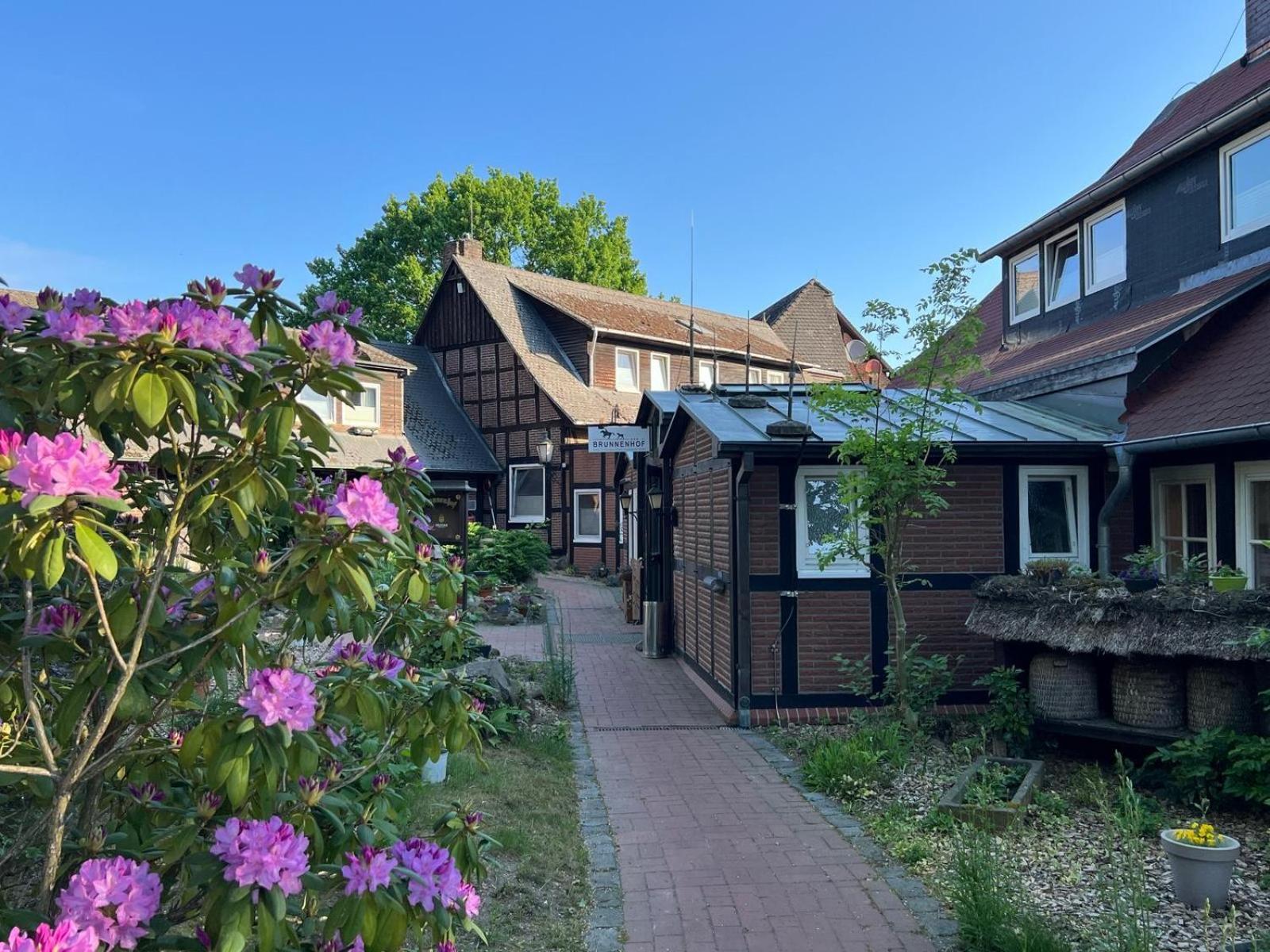 Ihr Ferien Hotel Brunnenhof Suhlendorf Экстерьер фото